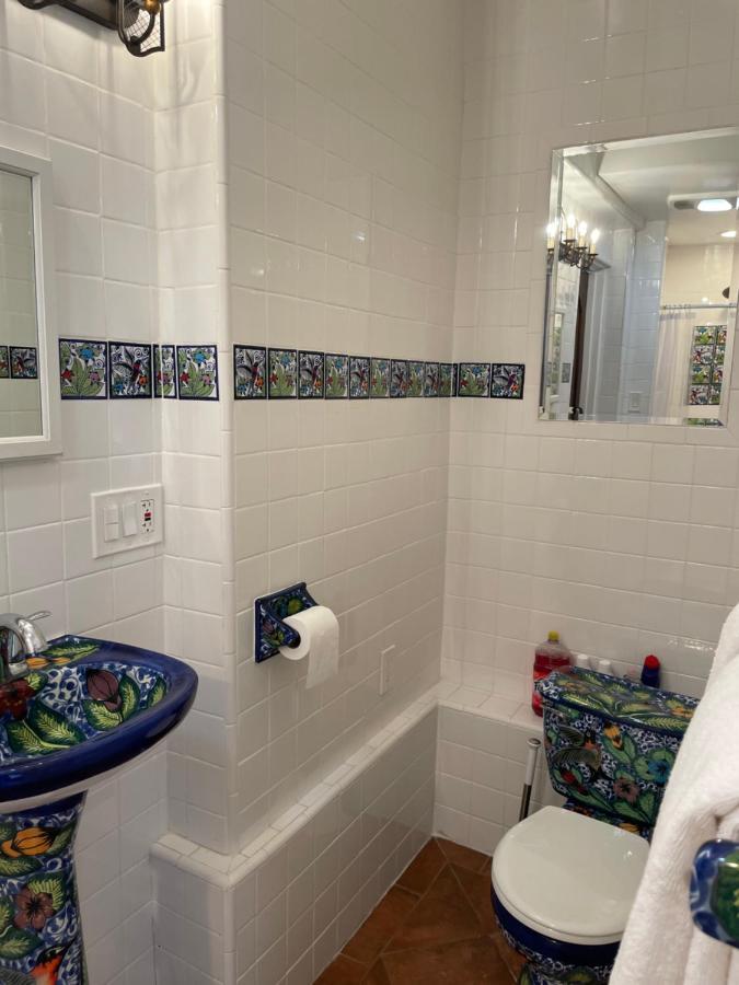 Private W/ Private Full Bathroom & Wifi & Ac & Shared Kitchen In Angeles Los Ángeles