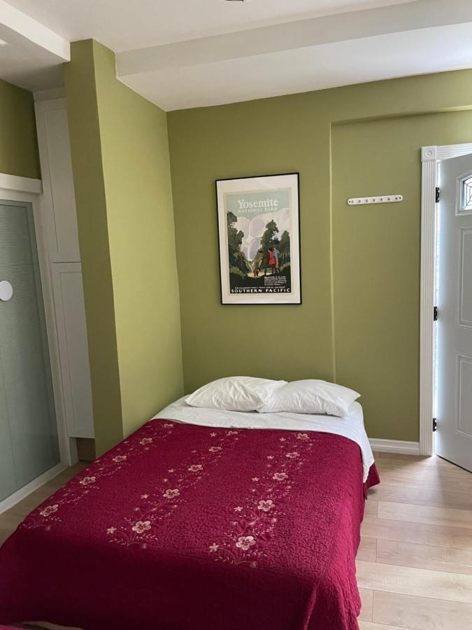 Private W/ Private Full Bathroom & Wifi & Ac & Shared Kitchen In Angeles Los Ángeles